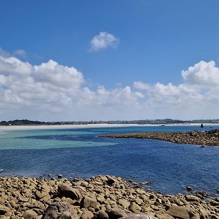 Entre Terre Et Mer Plougoulm 外观 照片